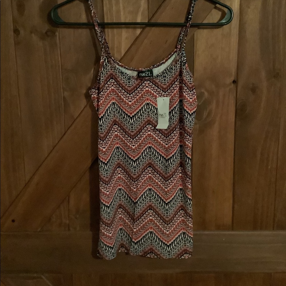 Rue 21 Tank